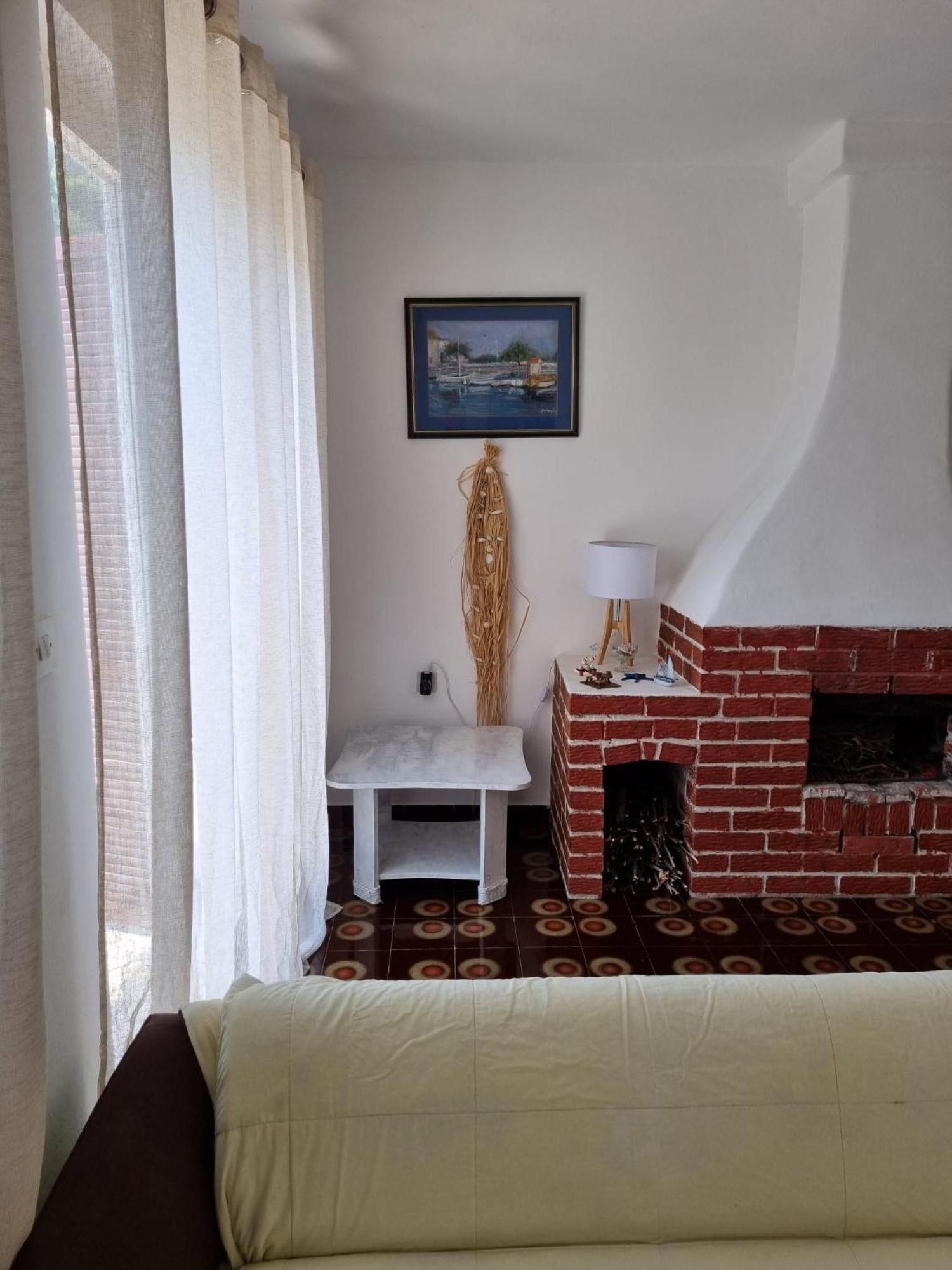 Apartman On The Beach - Nemira, Omis Apartment ภายนอก รูปภาพ